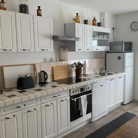 Apartament Wunderschoene Altbauwohnung In Toplage *