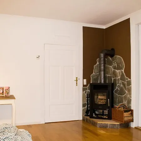 Apartament Wunderschoene Altbauwohnung In Toplage Biederitz