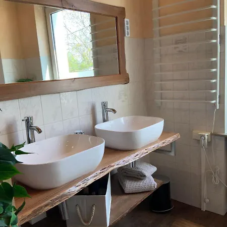 Wunderschoene Altbauwohnung In Toplage * Biederitz