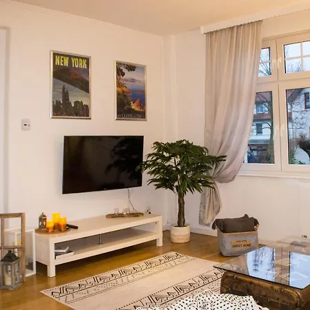 Apartament Wunderschoene Altbauwohnung In Toplage Biederitz