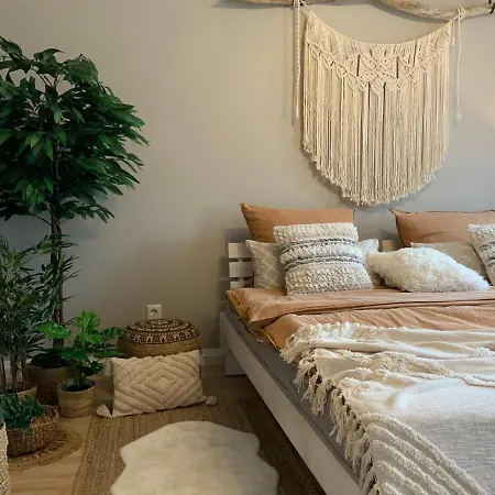 Apartament Wunderschoene Altbauwohnung In Toplage Biederitz