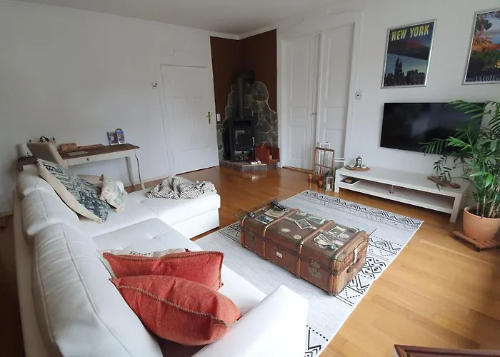 Wunderschoene Altbauwohnung In Toplage Apartman